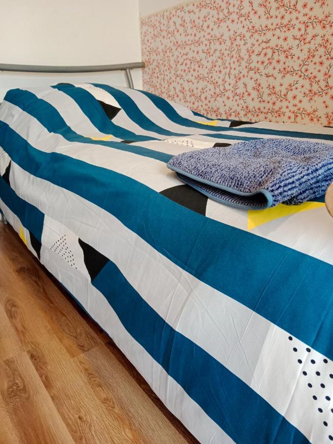 La Madriguera Bed and Breakfast Raszyn Εξωτερικό φωτογραφία