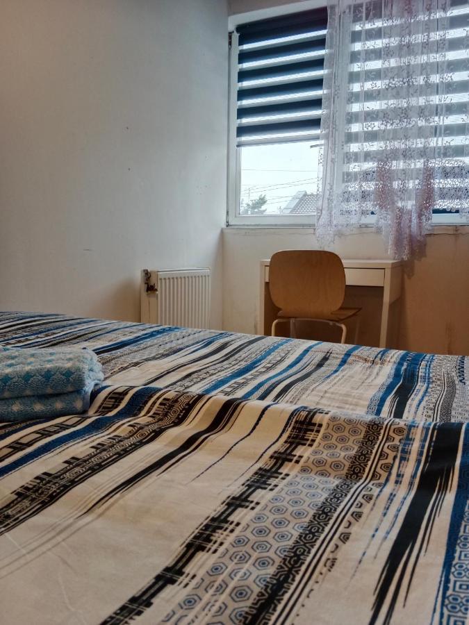 La Madriguera Bed and Breakfast Raszyn Εξωτερικό φωτογραφία
