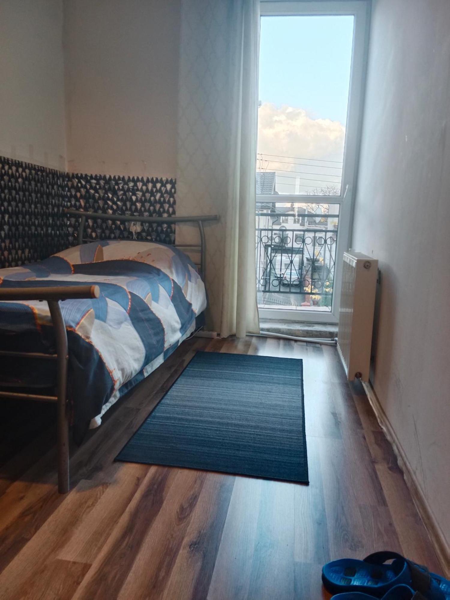 La Madriguera Bed and Breakfast Raszyn Εξωτερικό φωτογραφία