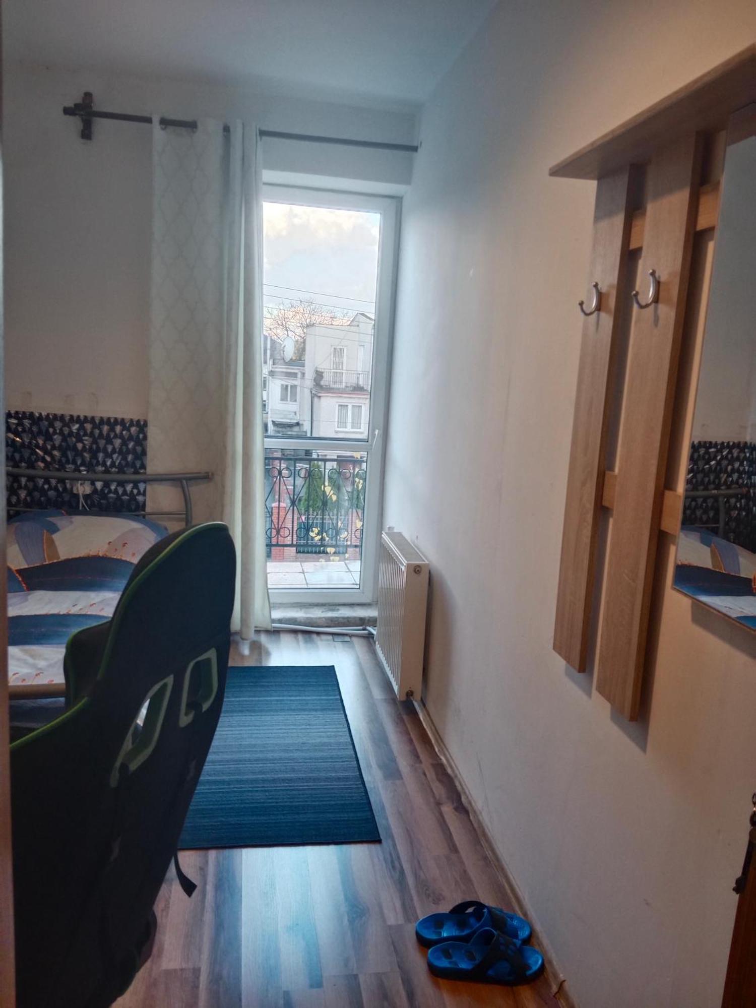 La Madriguera Bed and Breakfast Raszyn Εξωτερικό φωτογραφία